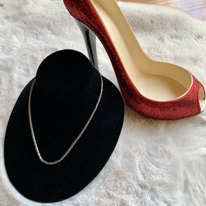 Sterling silver 925 16 inch chain necklace.